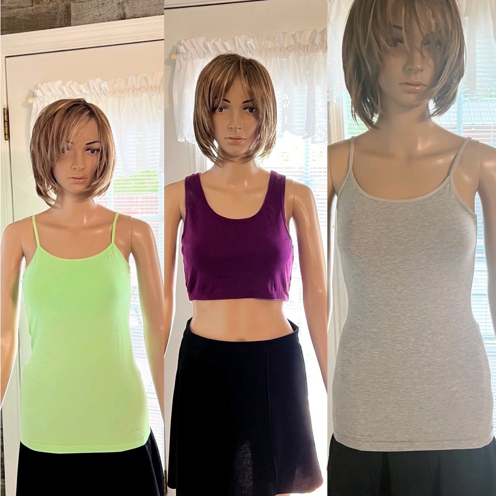 Lot of 3 Tank Tops SZS: LG, XS AND XL.